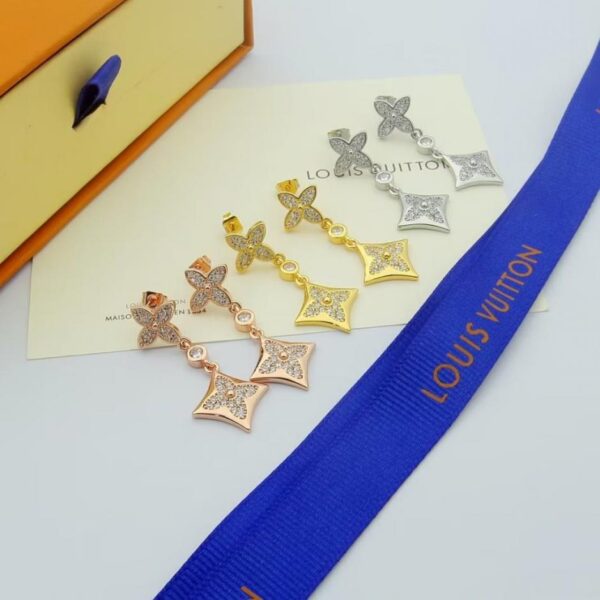 replica,repliche,fake,1:1,earrings,bracelet,ring,jewelry Orecchini LV a quattro foglie con diamanti (X9X3V)