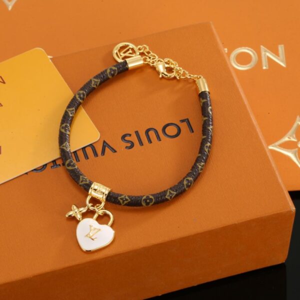 replica,repliche,fake,1:1,earrings,bracelet,ring,jewelry Bracciale reversibile LV Circle da uomo e da donna (IBI2B)