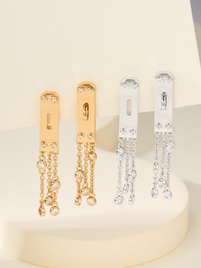 replica,repliche,fake,1:1,earrings,bracelet,ring,jewelry Nuovi orecchini con nappe Hermes Kelly (TL9QG) replica,repliche,fake,1:1,earrings,bracelet,ring,jewelry Nuovi orecchini con nappe Hermes Kelly (TL9QG)