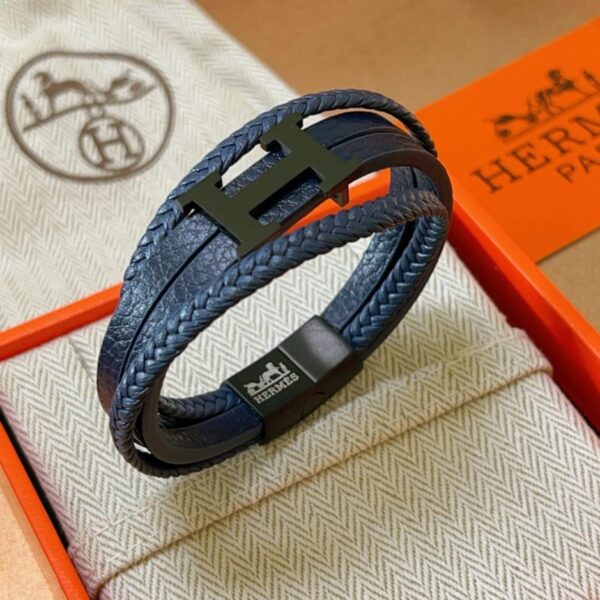 replica,repliche,fake,1:1,earrings,bracelet,ring,jewelry Nuovo arrivo bracciale Hermès, ultimo modello, strato superiore in pelle di vacchetta lavorata a mano (0470P)