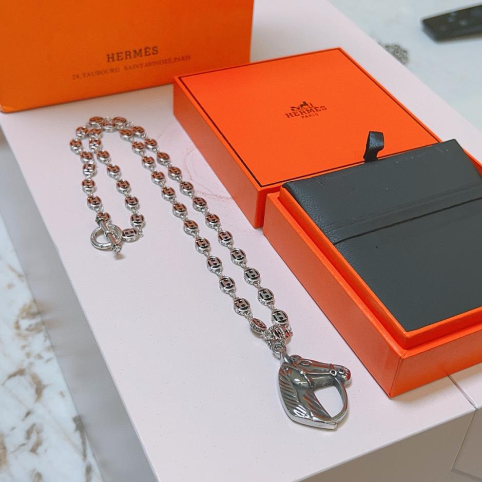 replica,repliche,fake,1:1,earrings,bracelet,ring,jewelry Collana Hermes serie H Disc Jewelry (6EPD9) replica,repliche,fake,1:1,earrings,bracelet,ring,jewelry Collana Hermes serie H Disc Jewelry (6EPD9)