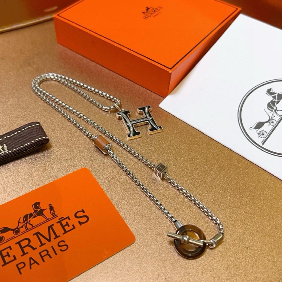 replica,repliche,fake,1:1,earrings,bracelet,ring,jewelry Collana Hermes con naso di maiale, serie di gioielli (F3E1M) replica,repliche,fake,1:1,earrings,bracelet,ring,jewelry Collana Hermes con naso di maiale, serie di gioielli (F3E1M)