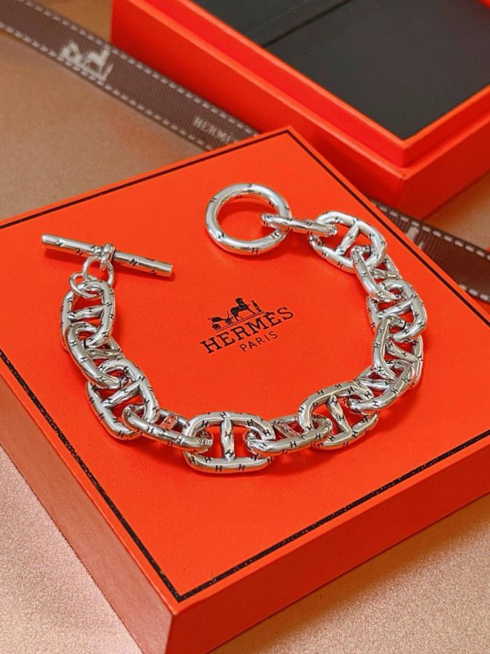 replica,repliche,fake,1:1,earrings,bracelet,ring,jewelry Nuovo bracciale Hermès Thickened Platinum Edition (M4FUB) replica,repliche,fake,1:1,earrings,bracelet,ring,jewelry Nuovo bracciale Hermès Thickened Platinum Edition (M4FUB)