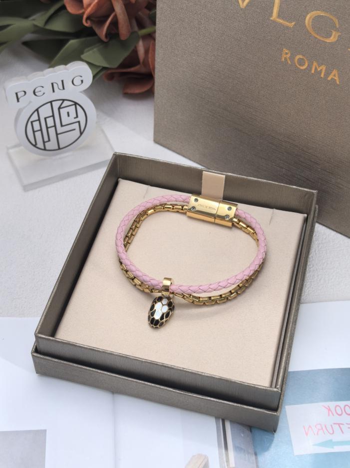 replica,repliche,fake,1:1,earrings,bracelet,ring,jewelry Bracciale Bvlgari Double Loop Snake in pelle di vitello rosa con cordino intrecciato (MDCUU) replica,repliche,fake,1:1,earrings,bracelet,ring,jewelry Bracciale Bvlgari Double Loop Snake in pelle di vitello rosa con cordino intrecciato (MDCUU)