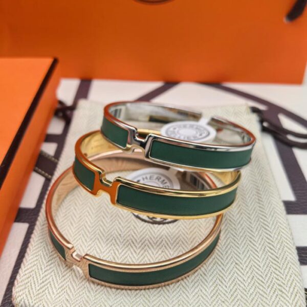 replica,repliche,fake,1:1,earrings,bracelet,ring,jewelry Versione da banco Bracciale Hermès in pelle verde, nuova versione aggiornata (309OJ)