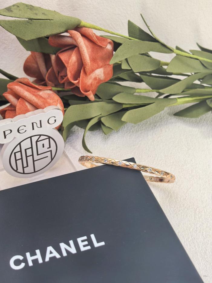 replica,repliche,fake,1:1,earrings,bracelet,ring,jewelry Versione contatore Bracciale Chanel con diamanti e mezzo diamante versione stretta placcato oro 18 carati spesso conservazione del colore (2YCX5) replica,repliche,fake,1:1,earrings,bracelet,ring,jewelry Versione contatore Bracciale Chanel con diamanti e mezzo diamante versione stretta placcato oro 18 carati spesso conservazione del colore (2YCX5)