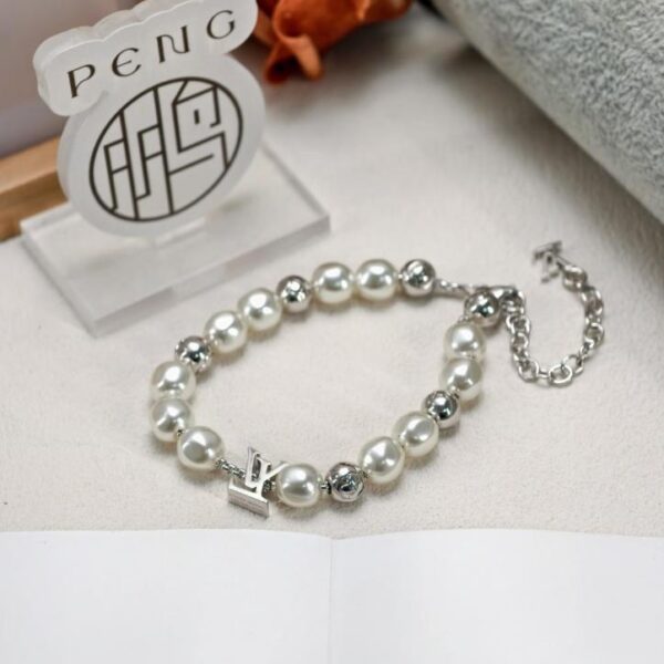 replica,repliche,fake,1:1,earrings,bracelet,ring,jewelry Nuovo bracciale di perle LV (DU64M)