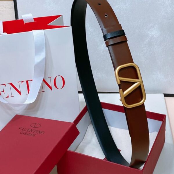 replica,repliche,fake,1:1,earrings,bracelet,ring,jewelry Cintura reversibile in pelle di vitello lucida con fibbia classica in ottone VALENTINO GARAVANI VLOGO SIGNATURE (OR76H)