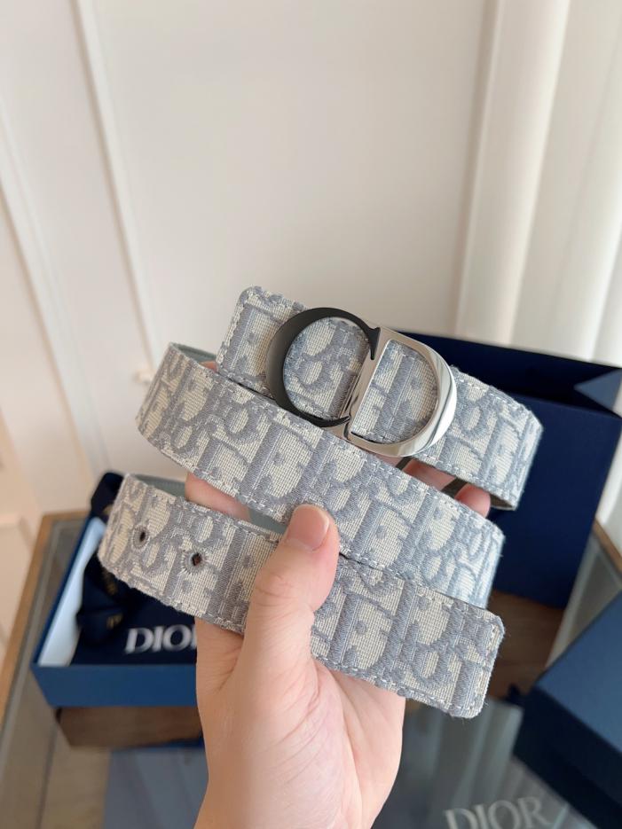 replica,repliche,fake,1:1,earrings,bracelet,ring,jewelry DIOR Enhanced Edition Pelle originale francese Tessuto grigio obliquo Pelle di vacchetta nera 3,5 cm (51KYQ) replica,repliche,fake,1:1,earrings,bracelet,ring,jewelry DIOR Enhanced Edition Pelle originale francese Tessuto grigio obliquo Pelle di vacchetta nera 3,5 cm (51KYQ)