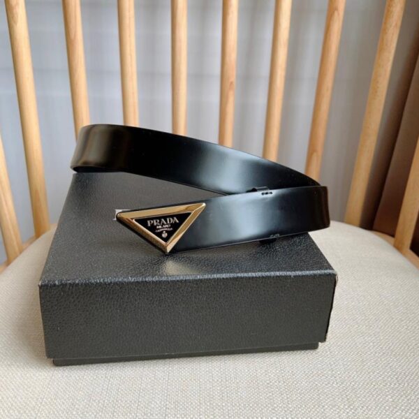replica,repliche,fake,1:1,earrings,bracelet,ring,jewelry Cintura in pelle lucida PRADA ultimo modello (JQLTQ)