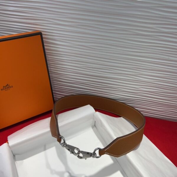 replica,repliche,fake,1:1,earrings,bracelet,ring,jewelry Dettagli della tracolla tascabile Kelly di Hermès Swift e della tracolla in pelle Epsom TC (SBCP5)