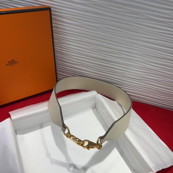 replica,repliche,fake,1:1,earrings,bracelet,ring,jewelry Dettagli della tracolla tascabile Kelly Hermès Tracolla in pelle Swift ed Epsom TC (V33WX)