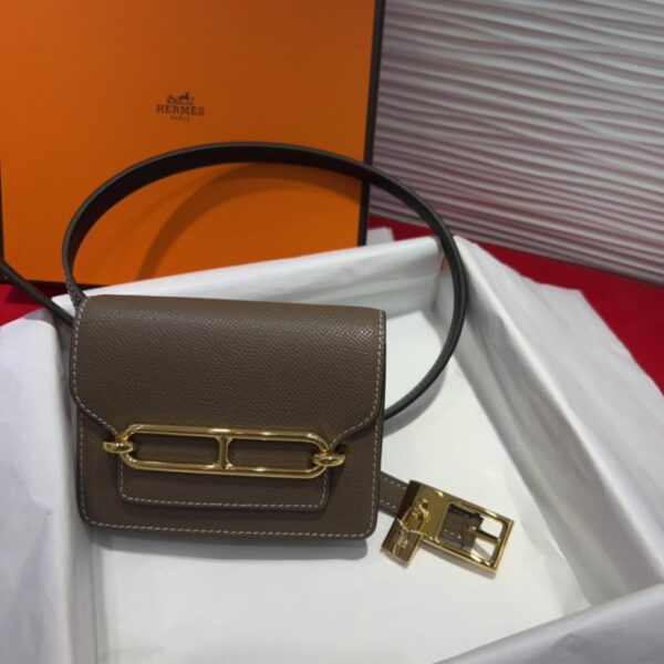 replica,repliche,fake,1:1,earrings,bracelet,ring,jewelry Cintura in pelle di vacchetta importata Hermès per donna, esclusiva Hermès, realizzata in filo cerato cucito a mano (FFETI)
