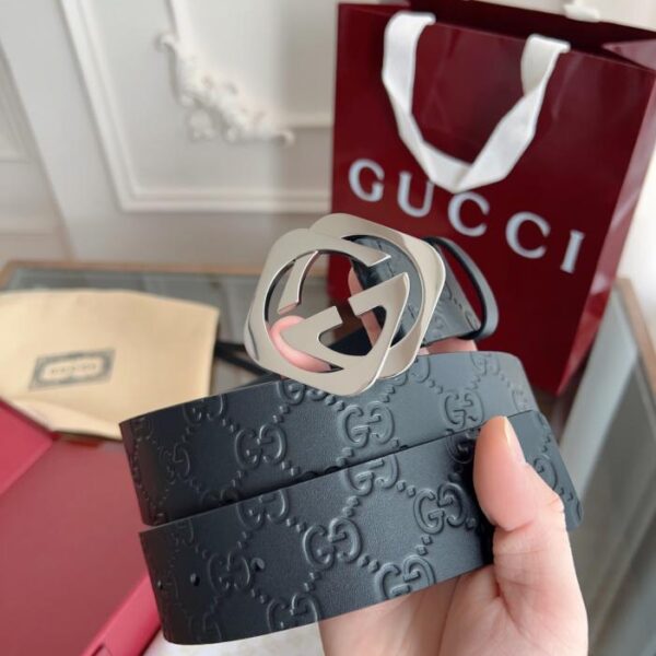 replica,repliche,fake,1:1,earrings,bracelet,ring,jewelry Etichetta orizzontale con nuovo logo in rilievo in pelle classica GUCCI, larghezza 40 mm (MTV1M)