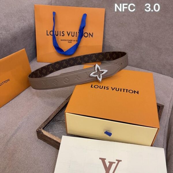 replica,repliche,fake,1:1,earrings,bracelet,ring,jewelry Cintura bifacciale Louis Vuitton da 3,0 cm (S16MQ)