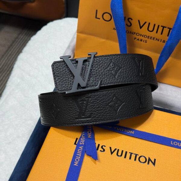 replica,repliche,fake,1:1,earrings,bracelet,ring,jewelry LV Louis Vuitton Reversible Lychee Togo Fibbia di lusso LV da 4,0 cm di larghezza (N930W)