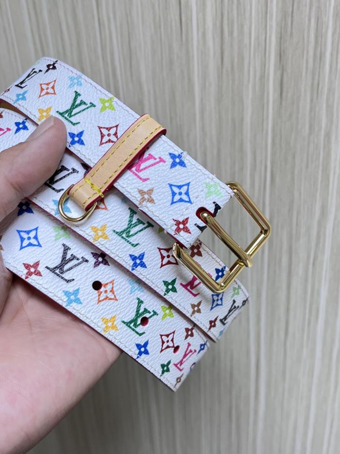 replica,repliche,fake,1:1,earrings,bracelet,ring,jewelry Louis Vuitton e l’artista giapponese Takashi Murakami hanno creato congiuntamente la cintura bifacciale LVX TM LV D-Ring (8OMCI) replica,repliche,fake,1:1,earrings,bracelet,ring,jewelry Louis Vuitton e l’artista giapponese Takashi Murakami hanno creato congiuntamente la cintura bifacciale LVX TM LV D-Ring (8OMCI)