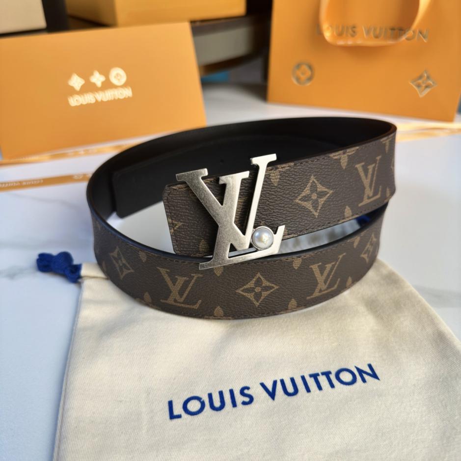 replica,repliche,fake,1:1,earrings,bracelet,ring,jewelry LOUIS VUITTON contatore ultima versione aggiornata larghezza 40 mm (1Y962) replica,repliche,fake,1:1,earrings,bracelet,ring,jewelry LOUIS VUITTON contatore ultima versione aggiornata larghezza 40 mm (1Y962)