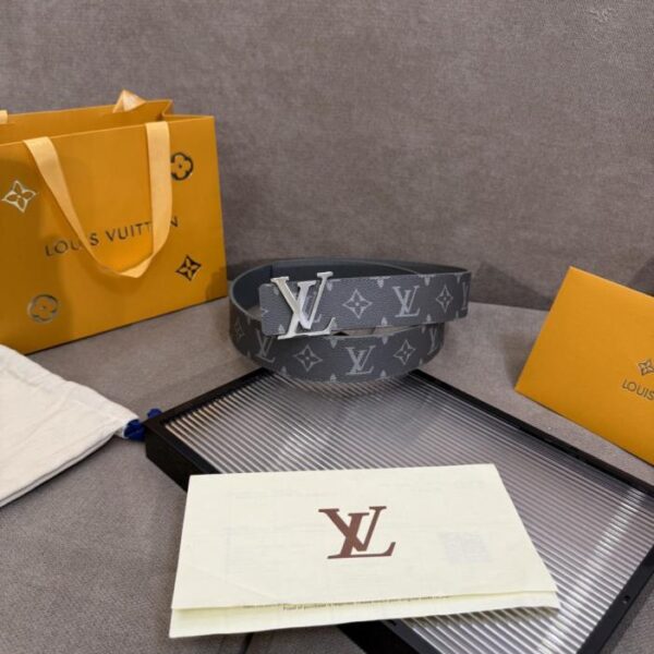 replica,repliche,fake,1:1,earrings,bracelet,ring,jewelry Cintura da uomo LV nuova, larghezza 4,0 cm (34Q7U)