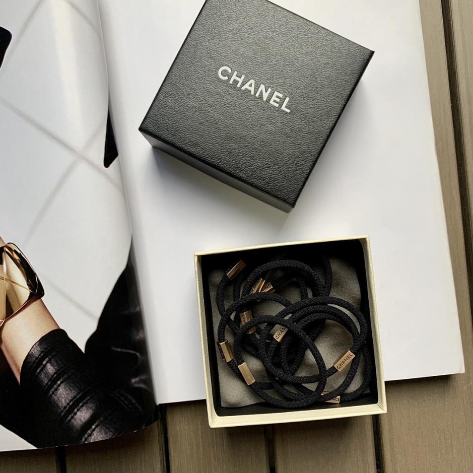 replica,repliche,fake,1:1,earrings,bracelet,ring,jewelry (10 pezzi) Elastici per capelli Chanel New Metal Label Classic Black High Elastic Durable 10 pezzi/scatola (6K55S) replica,repliche,fake,1:1,earrings,bracelet,ring,jewelry (10 pezzi) Elastici per capelli Chanel New Metal Label Classic Black High Elastic Durable 10 pezzi/scatola (6K55S)
