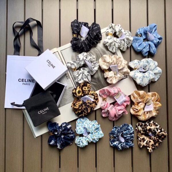 replica,repliche,fake,1:1,earrings,bracelet,ring,jewelry Sito ufficiale di Celine, popolare versione di alta gamma del cerchietto per capelli con fibbia in metallo Arc de Triomphe (6H5YA)