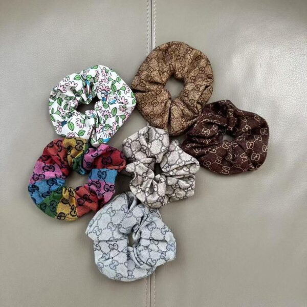 replica,repliche,fake,1:1,earrings,bracelet,ring,jewelry Elastico per capelli Gucci 1 pezzo/Borsa semplice (M5VNI)