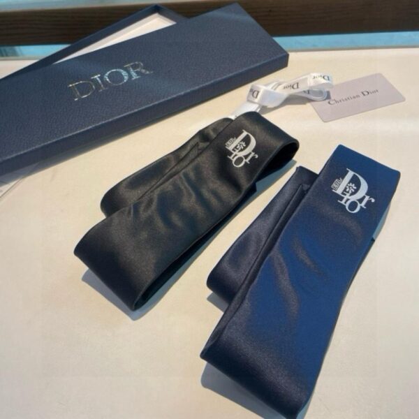 replica,repliche,fake,1:1,earrings,bracelet,ring,jewelry Nuova cravatta da uomo Dior (ZO8C9)