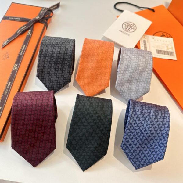 replica,repliche,fake,1:1,earrings,bracelet,ring,jewelry Nuova serie di cravatte da uomo Hermès a forma di H, 100% seta twill di prima qualità, fatte a mano e personalizzate (KCVNH)