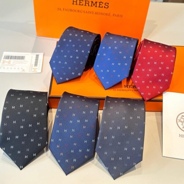 replica,repliche,fake,1:1,earrings,bracelet,ring,jewelry Nuova collezione di cravatte da uomo Hermès (XPKPR)