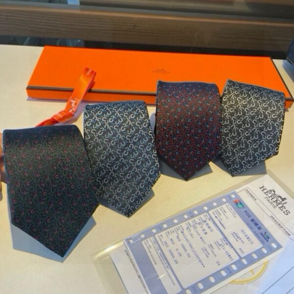 replica,repliche,fake,1:1,earrings,bracelet,ring,jewelry Nuova collezione di cravatte da uomo Hermès in 100% twill di seta di prima qualità, personalizzazione fatta a mano (FSDAH)