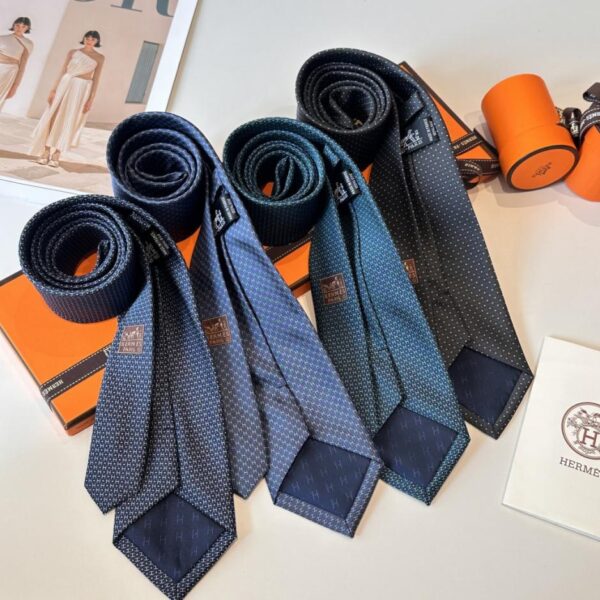 replica,repliche,fake,1:1,earrings,bracelet,ring,jewelry Nuova serie di cravatte da uomo Hermes [H Dot Tie] (4OXL0)