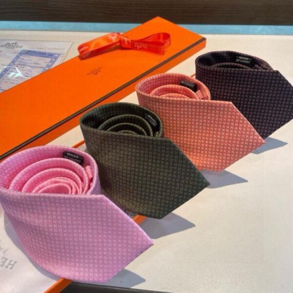 replica,repliche,fake,1:1,earrings,bracelet,ring,jewelry Nuova serie di cravatte da uomo Hermes (BMXJW)