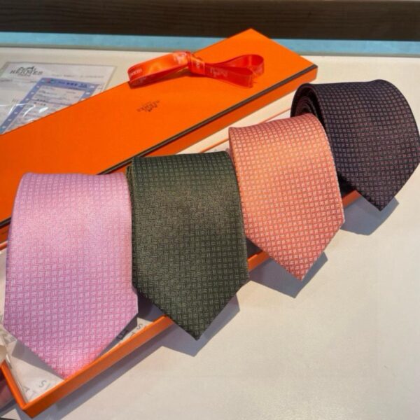 replica,repliche,fake,1:1,earrings,bracelet,ring,jewelry Nuova serie di cravatte da uomo Hermes (M1K8L)