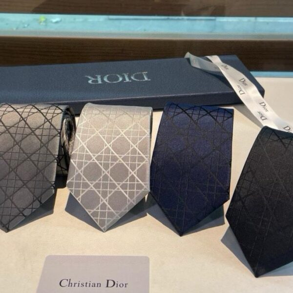replica,repliche,fake,1:1,earrings,bracelet,ring,jewelry Dior New Tie Cravatta Dior da uomo CD (55INP)