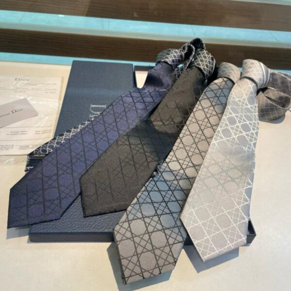 replica,repliche,fake,1:1,earrings,bracelet,ring,jewelry Dior New Tie Cravatta Dior da uomo CD (663FM)