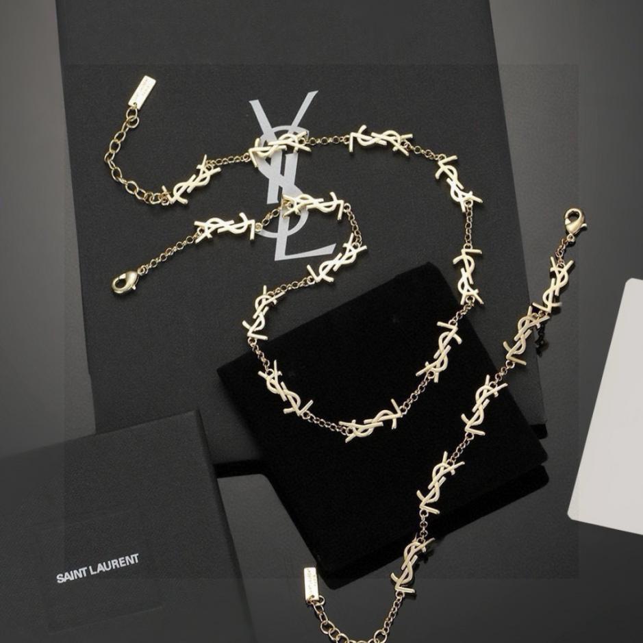 replica,repliche,fake,1:1,earrings,bracelet,ring,jewelry Bracciale, collana 80 (M8LVN) replica,repliche,fake,1:1,earrings,bracelet,ring,jewelry Bracciale, collana 80 (M8LVN)