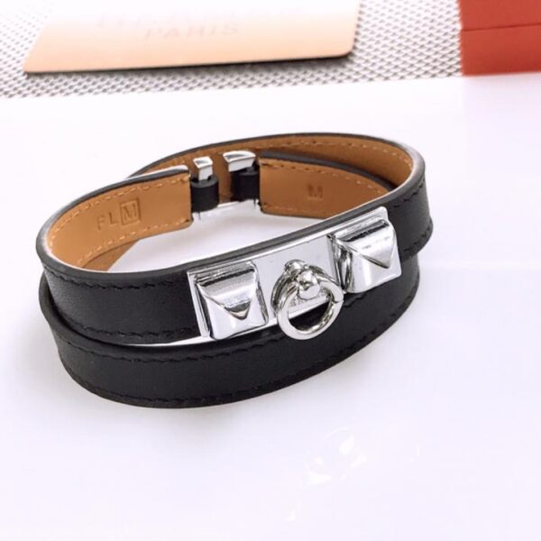 replica,repliche,fake,1:1,earrings,bracelet,ring,jewelry Bracciale Hermes Classic Double Circle Two Tower in pelle di agnello (7CK4I)