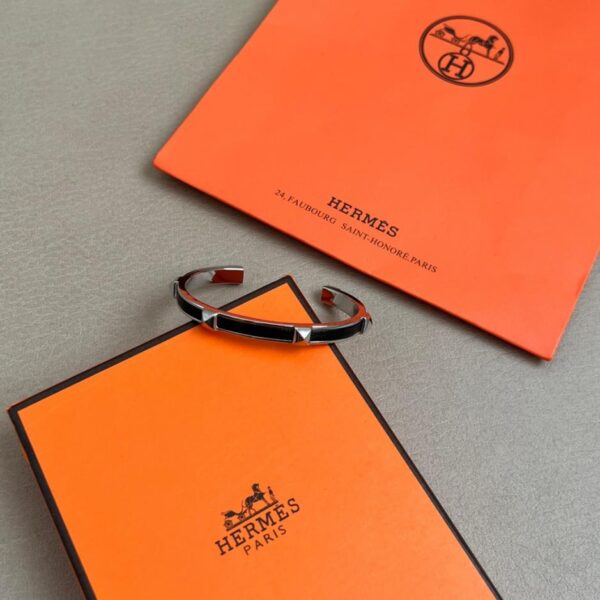 replica,repliche,fake,1:1,earrings,bracelet,ring,jewelry Bracciale HERMES (15HHG)