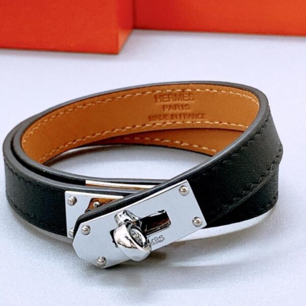 Bracciale Hermes Classic Cross in pelle con fibbia dorata, monofacciale, in pelle liscia e resistente (WXBIE)