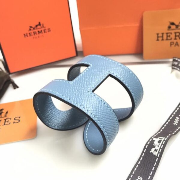 replica,repliche,fake,1:1,earrings,bracelet,ring,jewelry Bracciale in pelle Hermès (HG09Y)