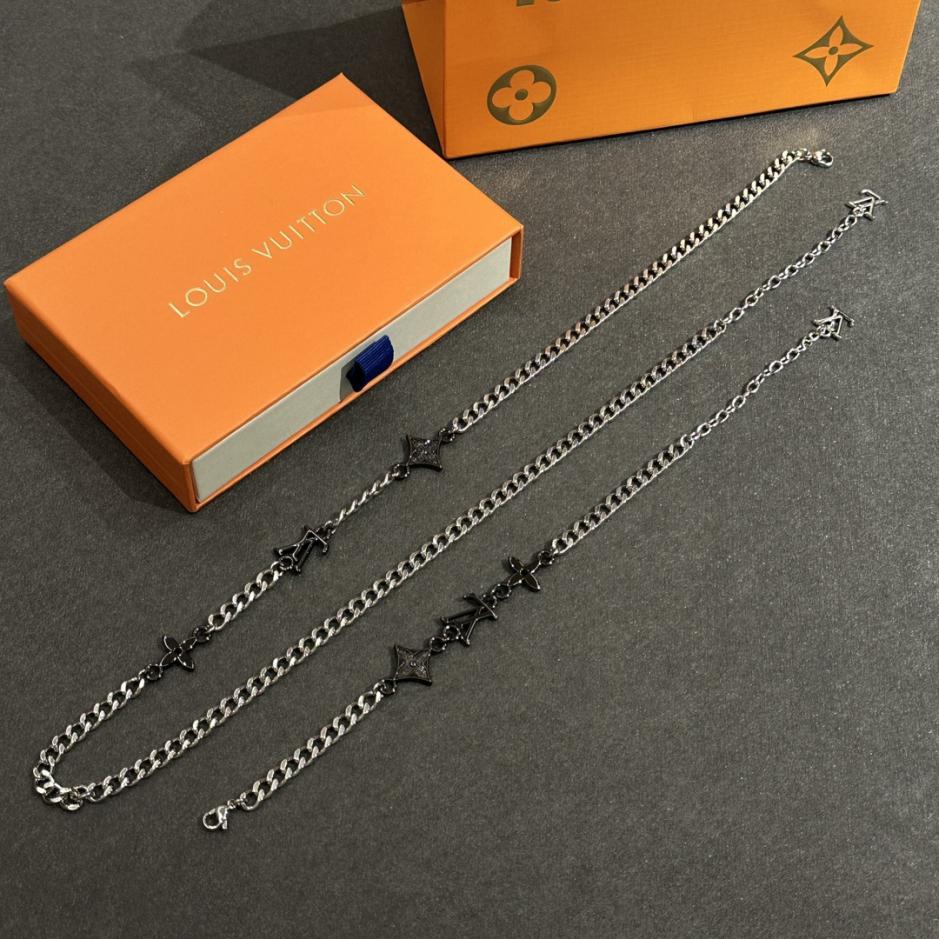 replica,repliche,fake,1:1,earrings,bracelet,ring,jewelry Bracciale + Collana (S1F4R) replica,repliche,fake,1:1,earrings,bracelet,ring,jewelry Bracciale + Collana (S1F4R)