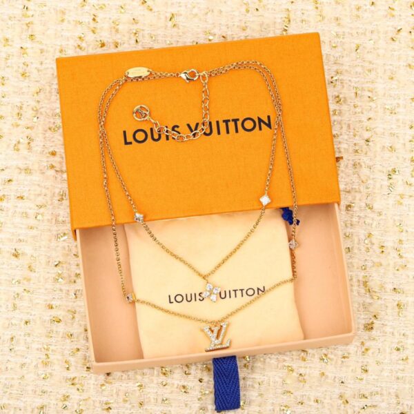 replica,repliche,fake,1:1,earrings,bracelet,ring,jewelry L’ultima collana a doppio strato di LV (RFJ05)