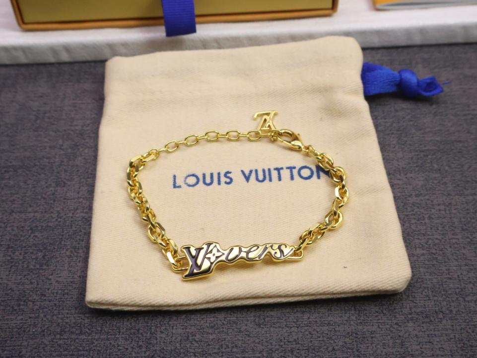 replica,repliche,fake,1:1,earrings,bracelet,ring,jewelry Nuovo bracciale in oro Lv (9WZ2T) replica,repliche,fake,1:1,earrings,bracelet,ring,jewelry Nuovo bracciale in oro Lv (9WZ2T)