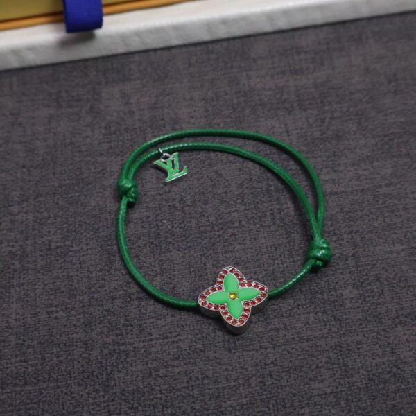Bracciale in pelle con quadrifoglio del marchio Lv Donkey, l'ultimo arrivato (0KMZZ)