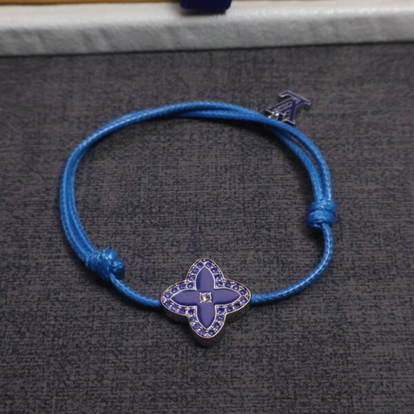 L'ultimo bracciale in pelle con quadrifoglio del marchio Lv Donkey (XWOII)