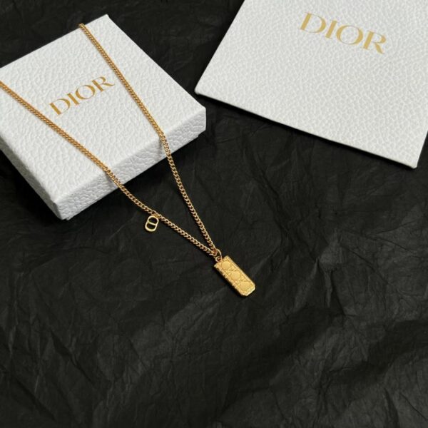 Collana Dior (MOJW8)