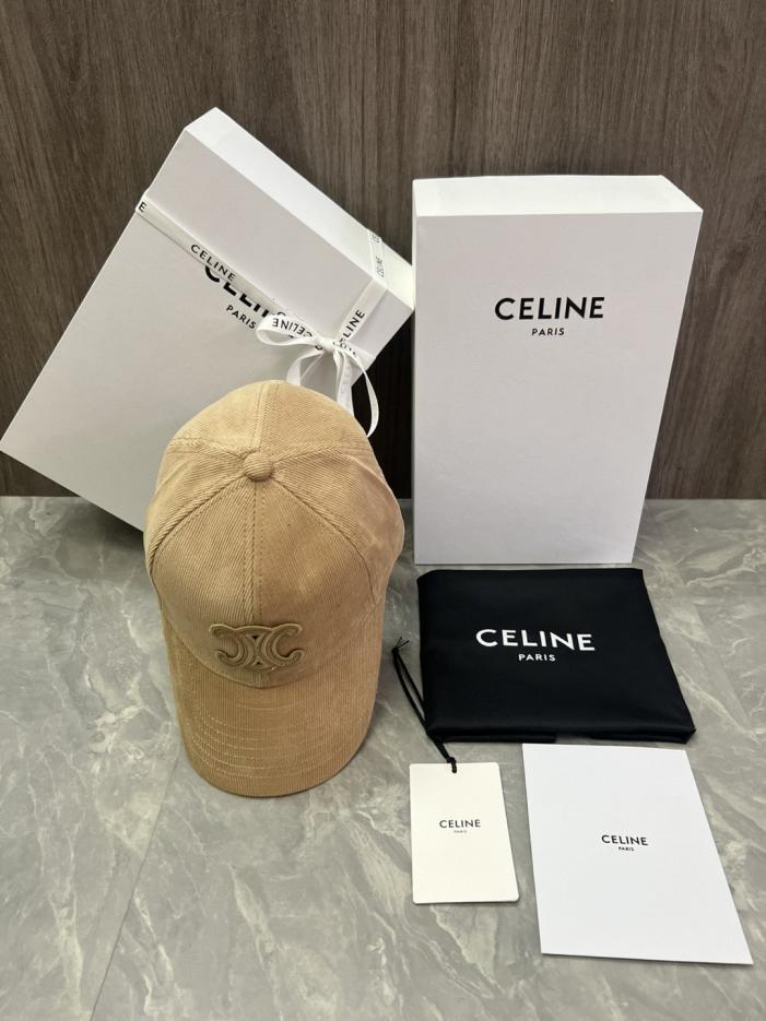 replica,repliche,fake,1:1,earrings,bracelet,ring,jewelry Cappellino da baseball in velluto di cotone con logo originale personalizzato del sito Web ufficiale CELINE (ZW6SD) replica,repliche,fake,1:1,earrings,bracelet,ring,jewelry Cappellino da baseball in velluto di cotone con logo originale personalizzato del sito Web ufficiale CELINE (ZW6SD)