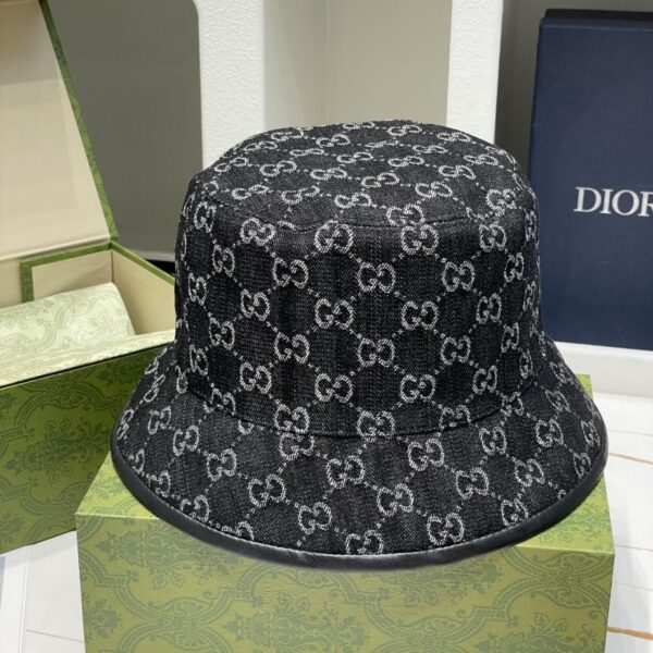 replica,repliche,fake,1:1,earrings,bracelet,ring,jewelry Il famoso cappello a secchiello di Gucci (AWU2Q)
