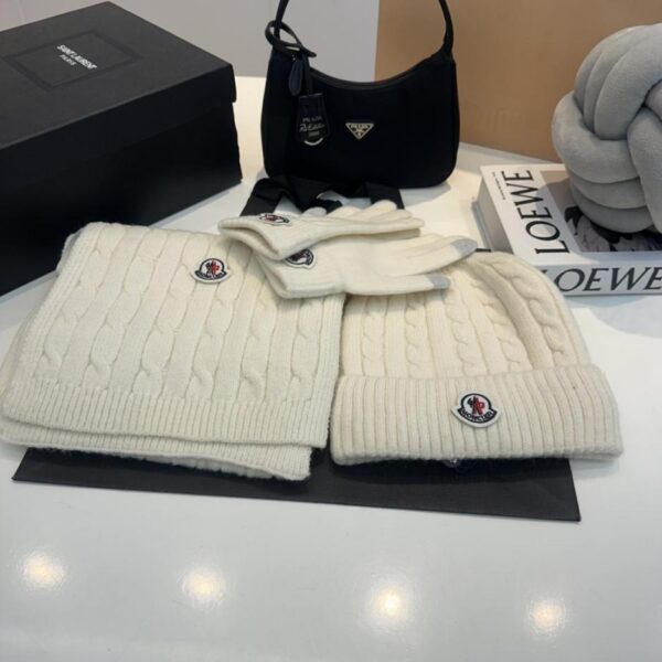 replica,repliche,fake,1:1,earrings,bracelet,ring,jewelry Berretto lavorato a maglia Moncler autunno e inverno (DBIZQ)