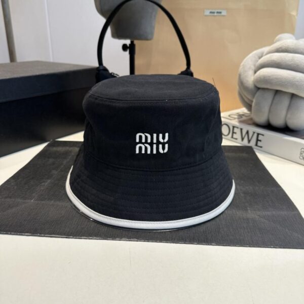 replica,repliche,fake,1:1,earrings,bracelet,ring,jewelry Cappello da pescatore in tela nuovo MIUMIU 25ss (CY8KD)